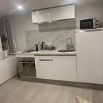 Grand A 50 M Du Port Lovely Charrons 1 Apartment Saint-Tropez