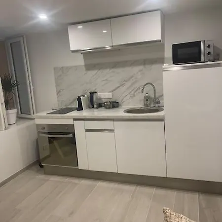 Grand A 50 M Du Port Lovely Charrons 1 Apartmán Saint Tropez