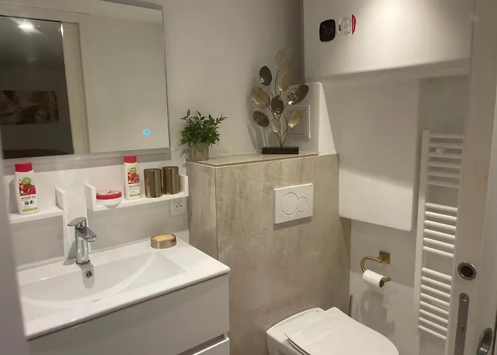 Apartmán Grand A 50 M Du Port Lovely Charrons 1 Saint Tropez